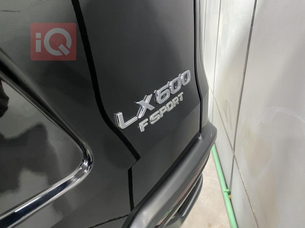لكزس LX